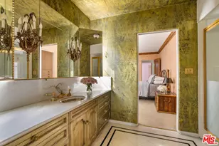 191 S Hudson Ave, Los Angeles, CA 90004 - Photo 50