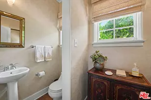 536 Woodruff Ave, Los Angeles, CA 90024 - Photo 10