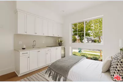 2803 Cardiff Ave, Los Angeles, CA 90034 - Photo 12