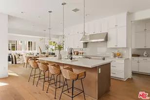 2803 Cardiff Ave, Los Angeles, CA 90034 - Photo 2