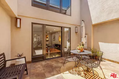 125 N Raymond Ave #412, Pasadena, CA 91103 - Photo 16