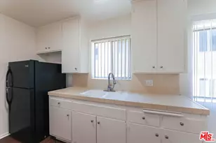 344 S Hobart Blvd, Los Angeles, CA 90020 - Photo 48