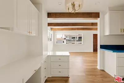 1466 Manhattan Beach Blvd #4, Manhattan Beach, CA 90266 - Photo 6