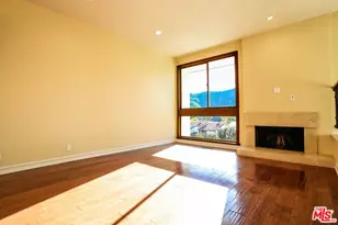 17097 Palisades Cir, Los Angeles, CA 90272 - Photo 2