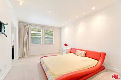 128 N Swall Dr #304, Los Angeles, CA 90048 - Photo 8
