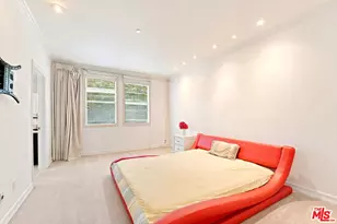 128 N Swall Dr, Los Angeles, CA 90048 - Photo 8