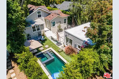 7030 De Longpre Ave, Los Angeles, CA 90028 - Photo 54