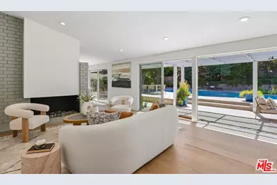 3000 Dona Emilia Dr, Los Angeles, CA 91604 - Photo 4