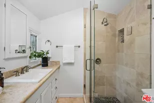 2130 Las Lunas St, Pasadena, CA 91107 - Photo 12