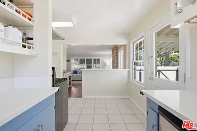 2221 N Valley St, Burbank, CA 91505 - Photo 8