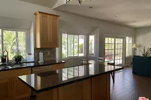 28735 Citrus Pl, Santa Clarita, CA 91390 - Photo 24