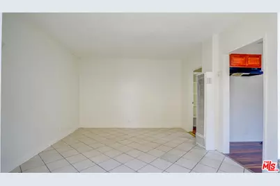 612 E 83rd St, Los Angeles, CA 90001 - Photo 6