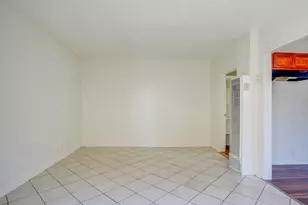 612 E 83rd St, Los Angeles, CA 90001 - Photo 6