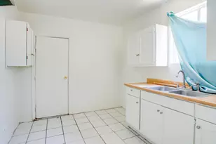 612 E 83rd St, Los Angeles, CA 90001 - Photo 4