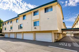 7137 Shoup Ave, West Hills, CA 91307 - Photo 2