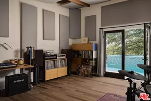 1205 Eagle Vista Dr, Los Angeles, CA 90041 - Photo 24