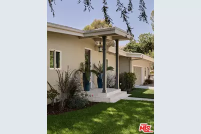 1205 Eagle Vista Dr, Los Angeles, CA 90041 - Photo 2