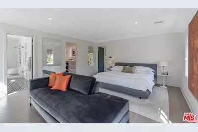 560 S Bronson Ave #A, Los Angeles, CA 90004 - Photo 44