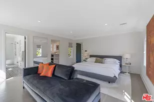 560 S Bronson Ave, Los Angeles, CA 90004 - Photo 44