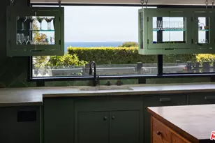 31970 Pacific Coast Hwy, Malibu, CA 90265 - Photo 10