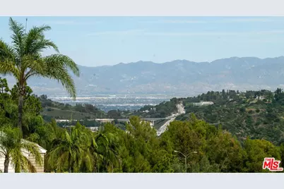 12544 The Vista, Los Angeles, CA 90049 - Photo 40