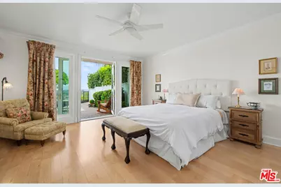 12544 The Vista, Los Angeles, CA 90049 - Photo 22