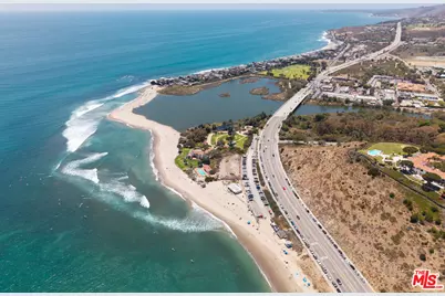 24956 Malibu Rd, Malibu, CA 90265 - Photo 20