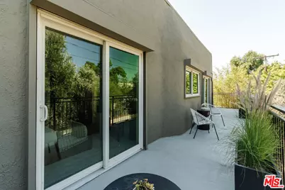 3823 Franklin Ave, Los Angeles, CA 90027 - Photo 46