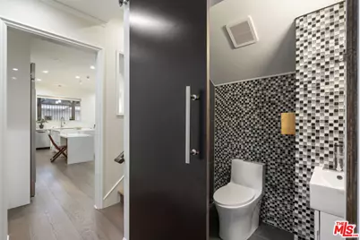 1810 Westmoreland Blvd, Los Angeles, CA 90006 - Photo 16