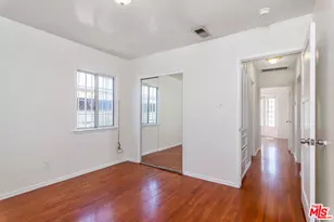 1817 S Genesee Ave, Los Angeles, CA 90019 - Photo 8