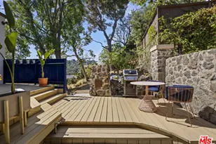 2614 Rutherford Dr, Los Angeles, CA 90068 - Photo 32