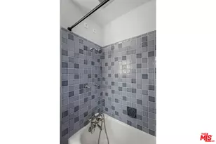 2614 Rutherford Dr, Los Angeles, CA 90068 - Photo 28