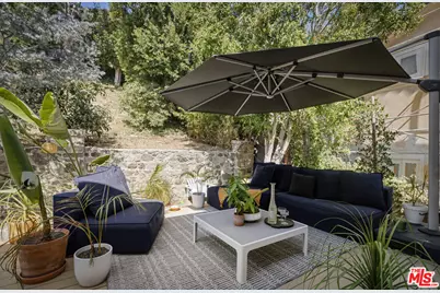 2614 Rutherford Dr, Los Angeles, CA 90068 - Photo 16