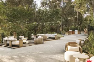 6487 Cavalleri Rd, Malibu, CA 90265 - Photo 12