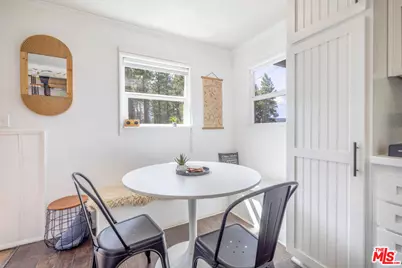 39535 N Shore Dr, Fawnskin, CA 92333 - Photo 10