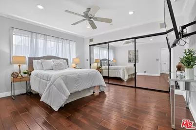 944 11th St #9, Santa Monica, CA 90403 - Photo 16