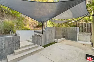 3921 Clayton Ave, Los Angeles, CA 90027 - Photo 22