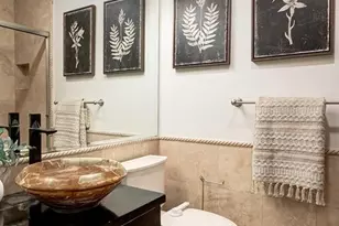 950 N Kings Rd, West Hollywood, CA 90069 - Photo 24