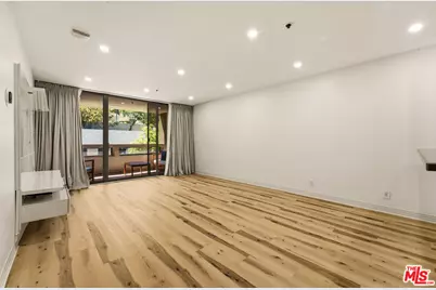 121 S Hope St #313, Los Angeles, CA 90012 - Photo 2