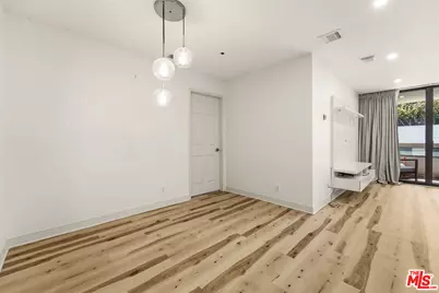 121 S Hope St #313, Los Angeles, CA 90012 - Photo 4