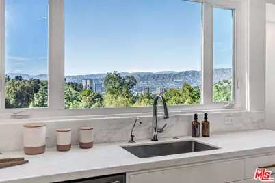 3457 Primera Ave, Los Angeles, CA 90068 - Photo 16
