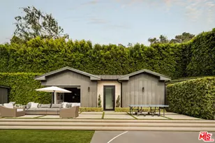 15321 Kingswood Ln, Sherman Oaks, CA 91403 - Photo 30