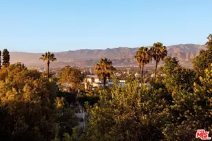 3571 Willowcrest Ave, Los Angeles, CA 91604 - Photo 18