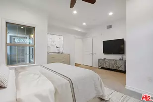 423 Arnaz Dr, Los Angeles, CA 90048 - Photo 16