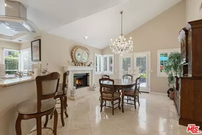 2663 Country Ln, Westlake Village, CA 91361 - Photo 12
