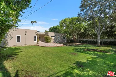 519 N Rexford Dr, Beverly Hills, CA 90210 - Photo 36