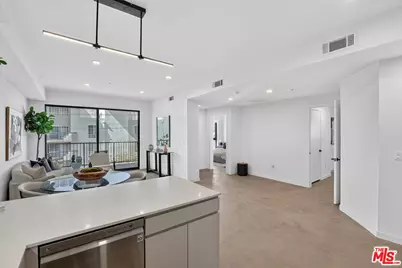 904 S New Hampshire Ave #407, Los Angeles, CA 90006 - Photo 12