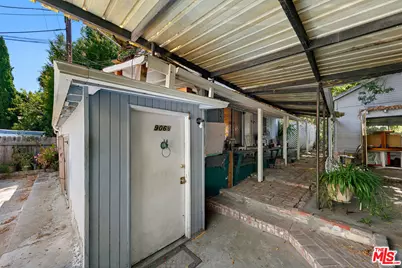 905 Sanborn Ave, Los Angeles, CA 90029 - Photo 32