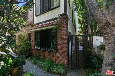 905 Sanborn Ave, Los Angeles, CA 90029 - Photo 46