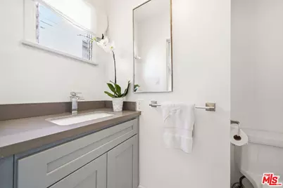 9051 Dicks St, West Hollywood, CA 90069 - Photo 30